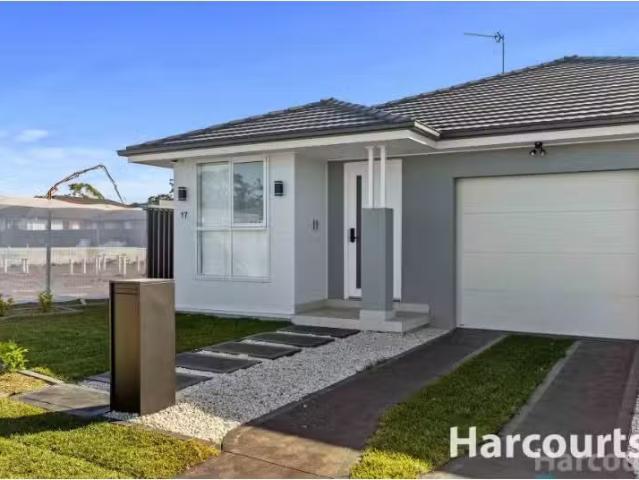 Rental! 17 Bellamy Street, Lochinvar Townhouse for rent Liste.