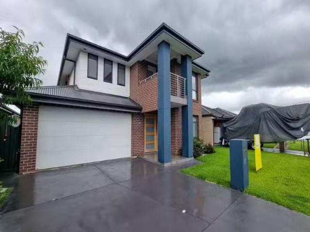 For Rent! 17 Carnelian Street, LEPPINGTON House for rent List.