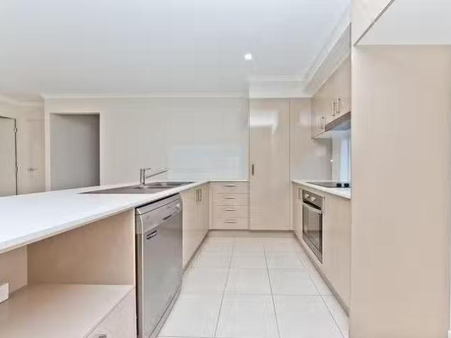 Rental! 17 Vision Way, Griffin, QLD 4503