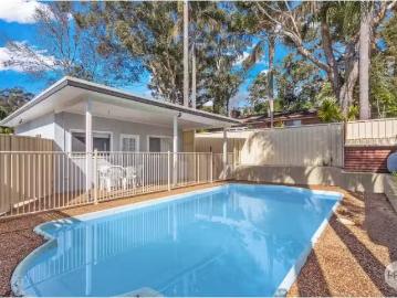 Cozy 17 Wahgunyah Road, NELSON BAY House for rent Listed by D.