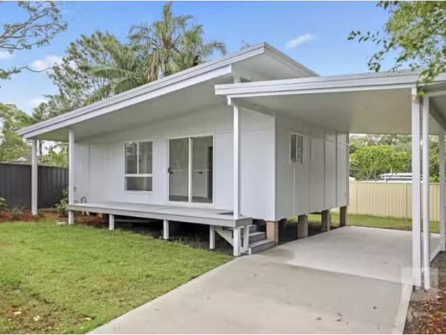 Unique 17a Awaba Ave, Charmhaven House for rent Listed by Her.