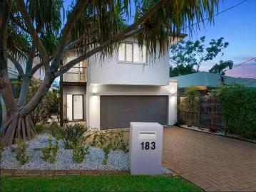 For Rent! 183 Wynnum North Road, Wynnum, QLD 4178
