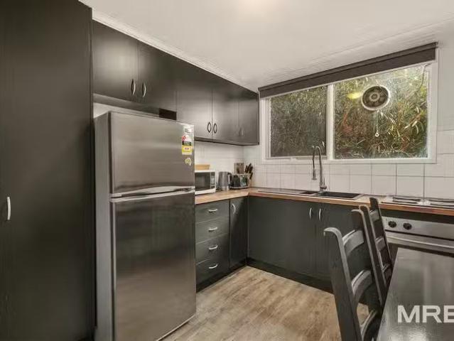 Charming 1/815 Park Street, Brunswick, VIC 3056