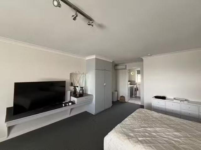 Charming 18/23 27 Elouera Street, Riverside, TAS 7250