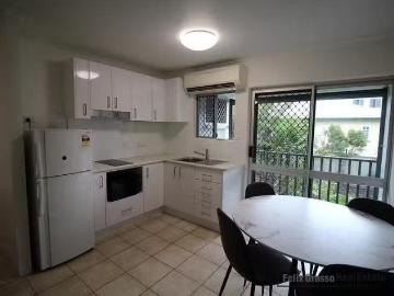 Nice 18/394 396 Mayers Street, Edge Hill, QLD 4870