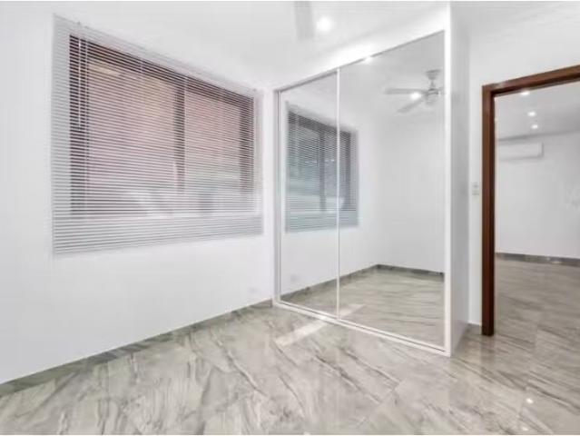 Cozy 184A Palmyra Ave, Willmot Apartment for rent Listed by C.