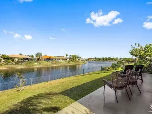 Just in! 185/4 Melody Court, Warana, QLD 4575