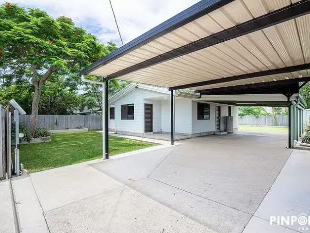 Unique 18 Quail Street, Slade Point, QLD 4740