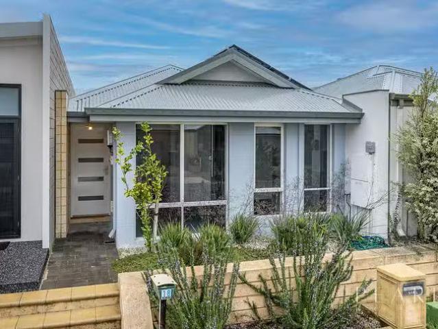 Nice 18 Quokka Road, Alkimos, WA 6038