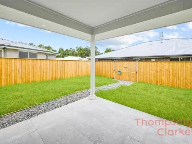 Cozy 18a Pillar Street, Bellbird House for rent Listed by Ell.