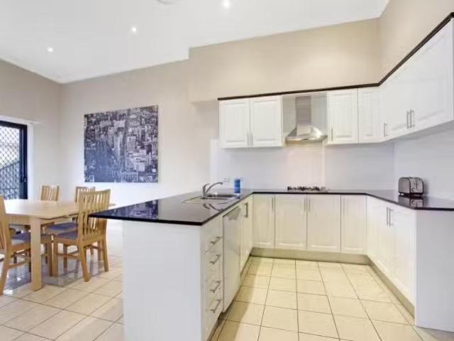 For Rent! 18B Barina Downs Road, Norwest Townhouse for rent L.