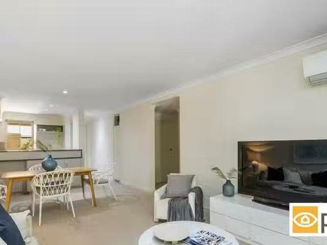 Unique 19/3 Brigid Road, Subiaco, WA 6008