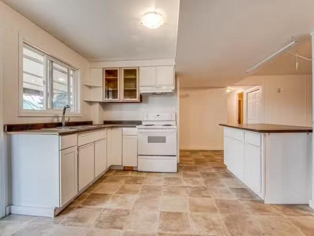 Cheap 1957 Grandview Ave LOWER 1957 Grandview Ave #LOWER