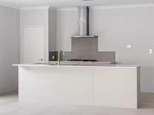 Cheap 19 Matilda Rise, Wannanup, WA 6210