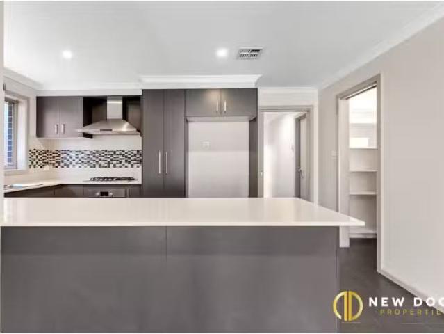 Deal! 19 Kavangal Circuit, NGUNNAWAL House for rent Listed by.