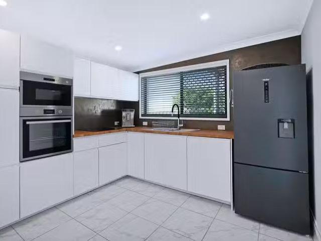 Just in! 19 Wilkinson Drive, Crestmead, QLD 4132