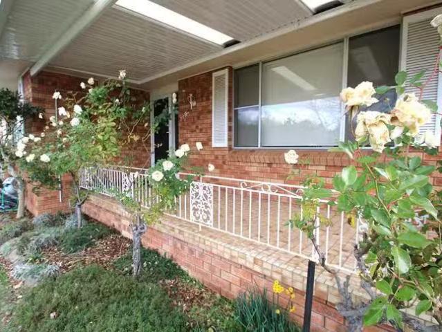 Rental! 19 Woodward Street, Orange, NSW 2800