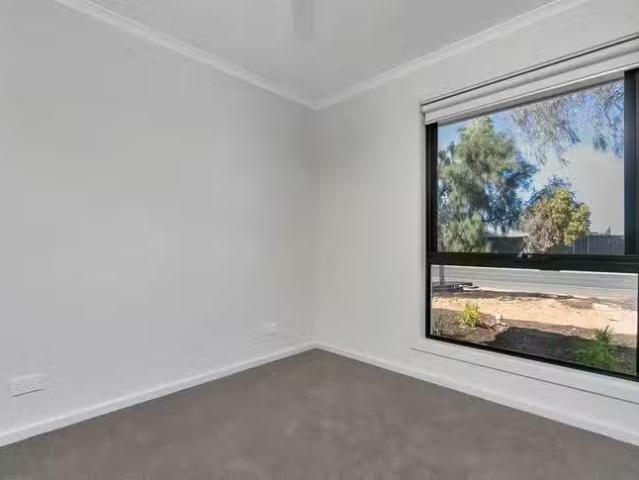 For Rent! 19B Clark Road, Evanston Gardens, SA 5116