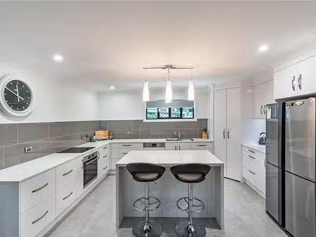 Deal! 1019 Norman Road, Parkhurst, QLD 4702
