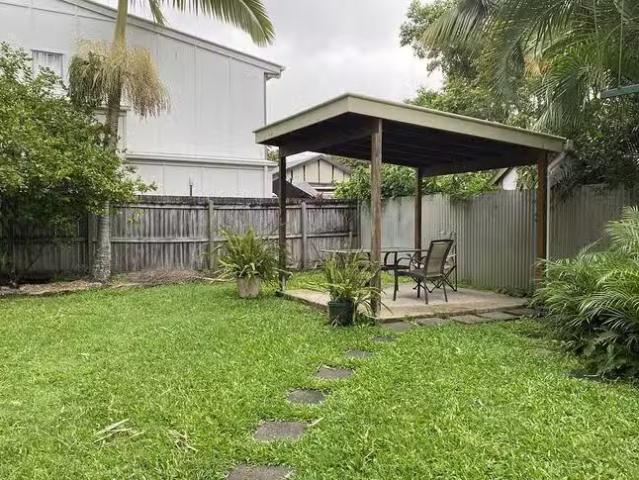 For Rent! 101 Duporth Avenue, Maroochydore, QLD 4558