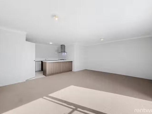 Cheap 101B Millbrook Avenue, Bertram, WA 6167