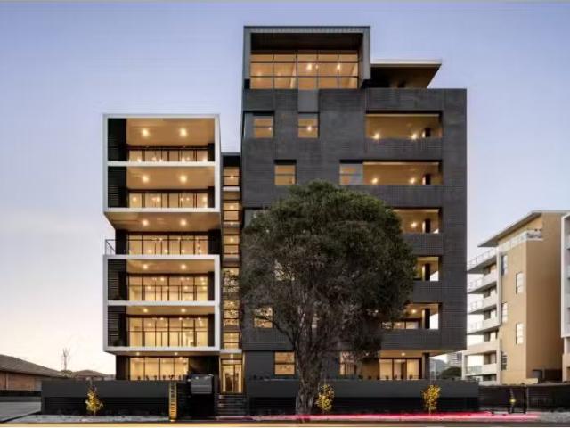 Nice 102/14 Beatson Street, Wollongong Apartment for rent Lis.