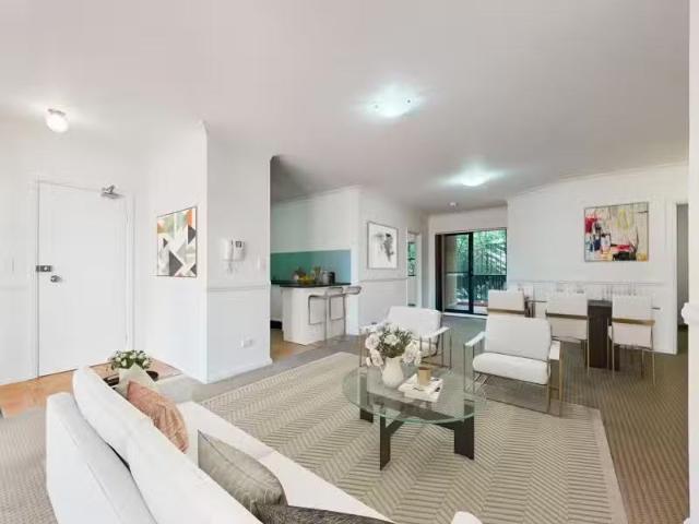 Deal! 10/2 8 Hill Street, Baulkham Hills Apartment for rent L.