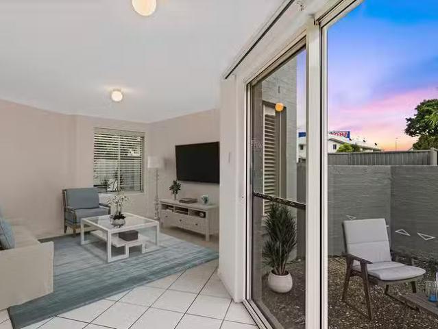 Deal! 10/43 Dalton Drive, Maroochydore, QLD 4558