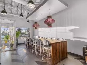 Just in! 104 1851 Sirocco Drive Sw, Calgary, AB, T3H 4R5 com.