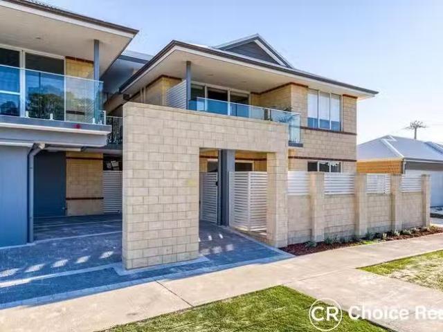 Unique 10/5 Lena Street, Beckenham, WA 6107