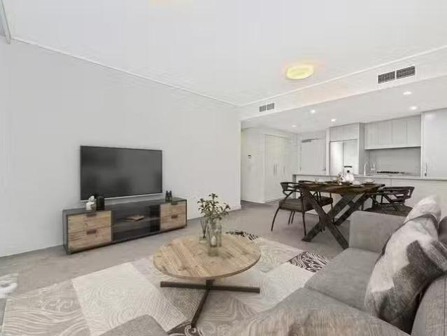 For Rent! 107/11 Mary Street, Rhodes, NSW 2138