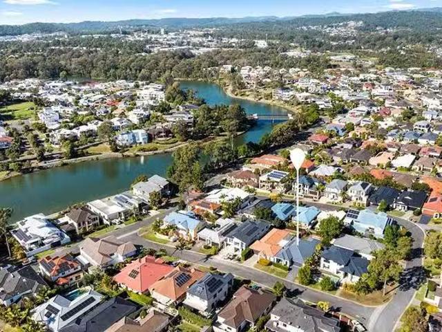 Unique 10 Mauritius Court, Varsity Lakes, QLD 4227