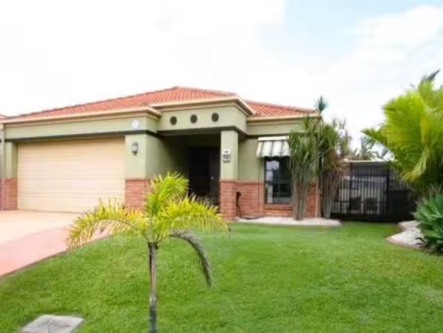 Just in! 10 Nardoo Street, Robina, QLD 4226