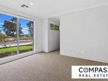 Charming 10 Bruce Road, Wattle Grove, WA 6107