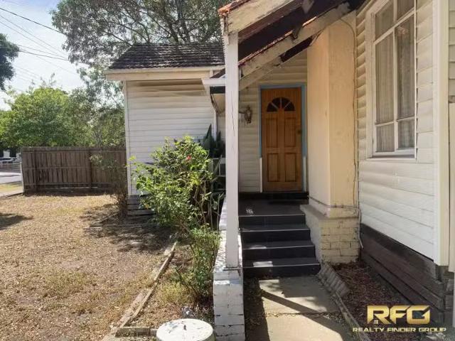 Unique 10 Darnley St, Braybrook VIC 3019