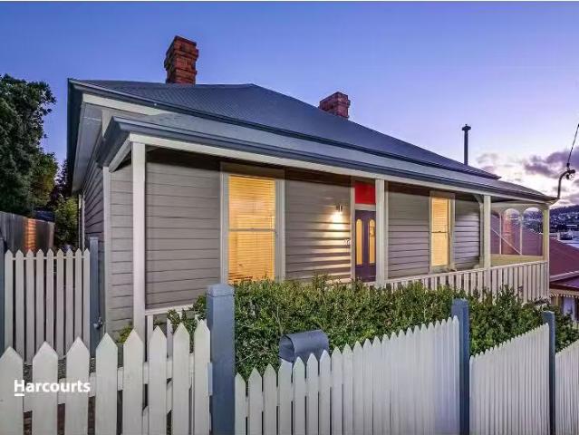 Cozy 10 Davenport Street, GLEBE House for rent Listed by Harc.