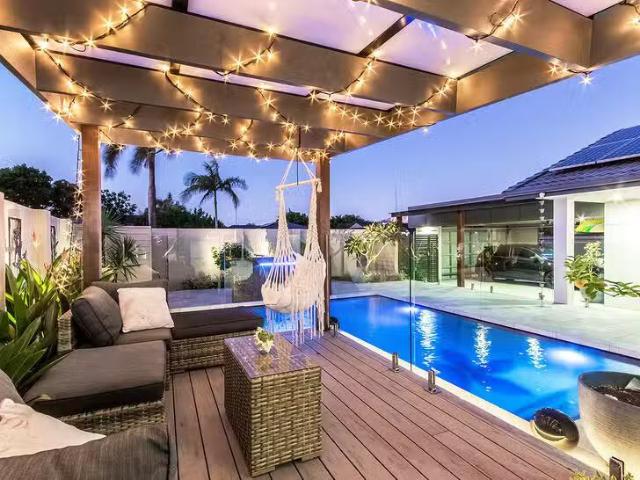 New 10 Frangipani Street, Miami, QLD 4220