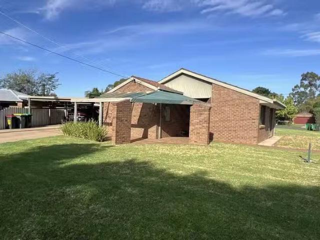 Just in! 10 Tulane Drive, Mildura, VIC 3500