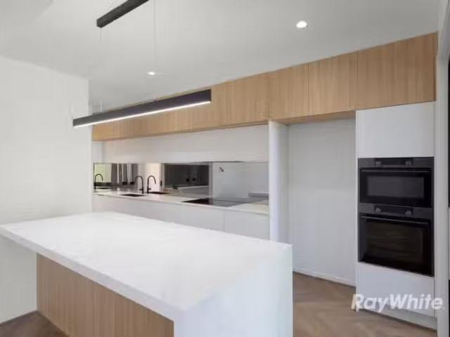 Charming 10a Egan Street, Brighton East VIC 3187