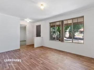 Charming 10A Luffe Court, Swan View, WA 6056
