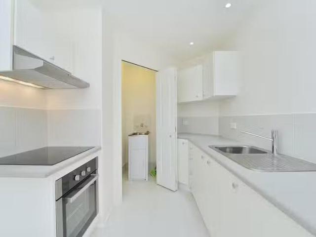 Nice 11/132 Stoney Creek Road, Kamerunga, QLD 4870