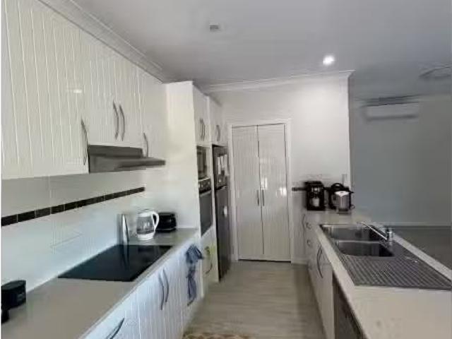 Cozy 1/11 Birch Crescent, ARMIDALE Apartment for rent Listed.