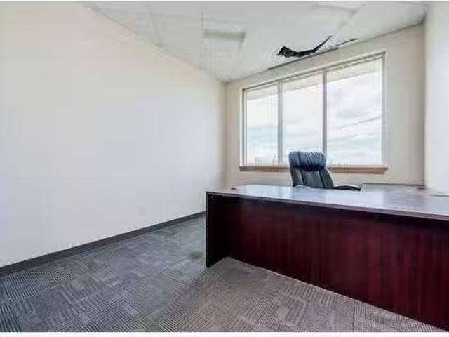 Cozy 11201 97 Street, Wembley, AB, T0H 3S0 commercial for le.