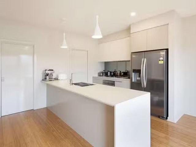 Charming 11/27 Dromana Avenue, Bentleigh East VIC 3165