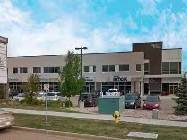 Just in! 112, 111 Broadway Boulevard, Sherwood Park, AB, T8H 1.