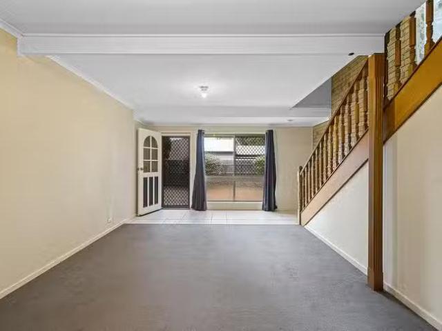 For Rent! 1/12 Moloney Street, North Toowoomba, QLD 4350
