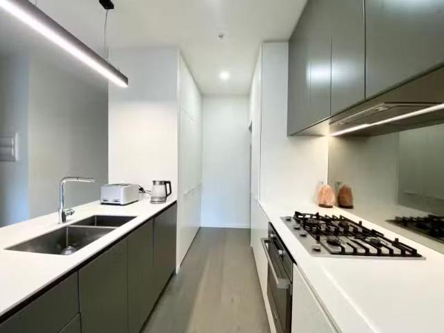 Cheap 113/138 Glen Eira Road, Elsternwick VIC 3185