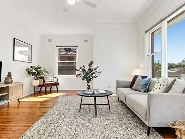 Cheap 1/131 135 Alfred Street, Sans Souci, NSW 2219