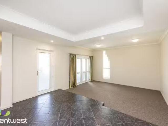 Rental! 1/14 Macleod Road, Applecross, WA 6153