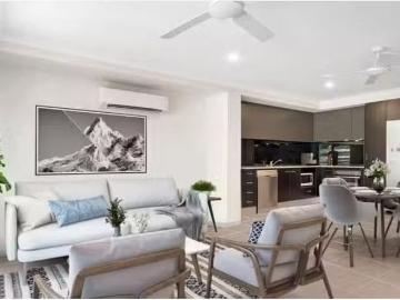Unique 116/370 Gainsborough Drive, Pimpama Townhouse for rent.